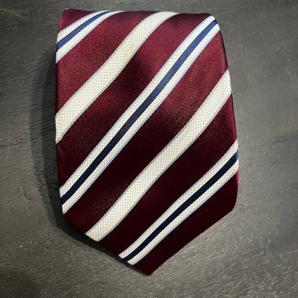 Jones New York Silk Tie Maroon With Navy & White Stripes Classic Buisness tie - Picture 1 of 5